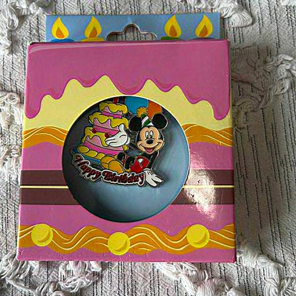 Disney Mickey Mouse Happy Birthday Trading‎ Pin - Picture 1 of 5
